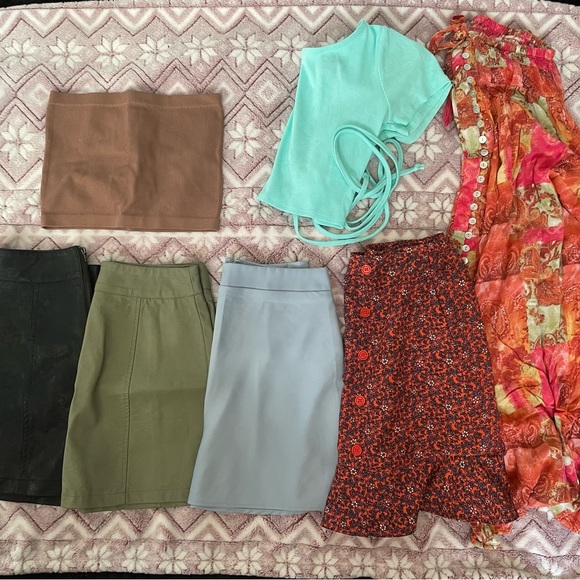 Summer Clothing Lot, Size Small - Picture 1 of 14